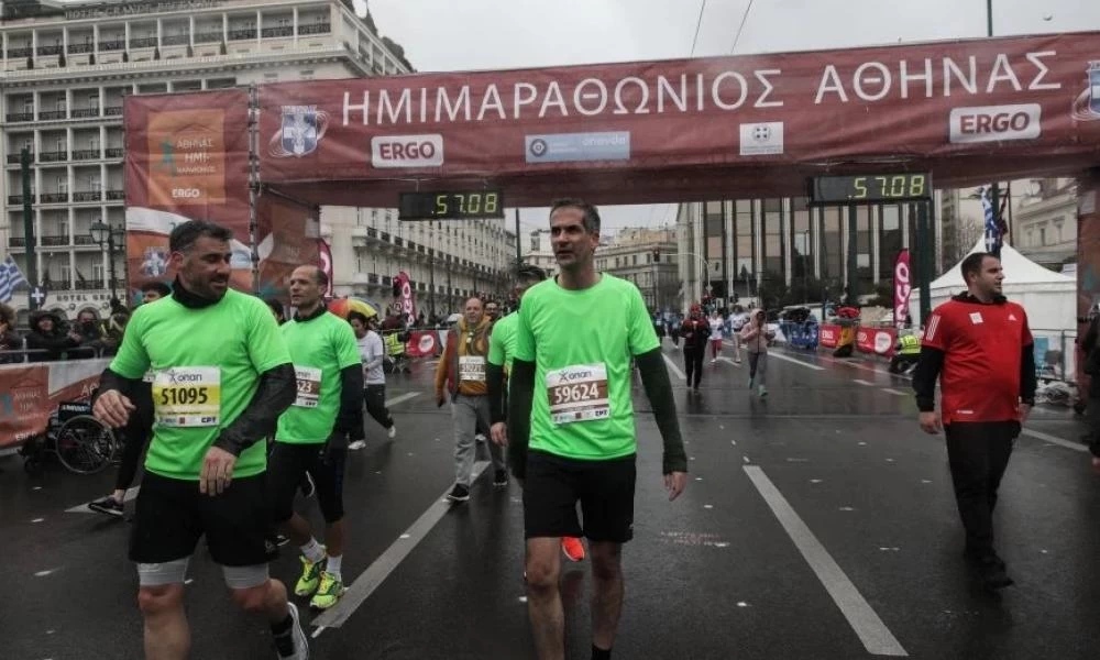 Κώστας Μπακογιάννης: Έτρεξε στον Hμιμαραθώνιο της Αθήνας